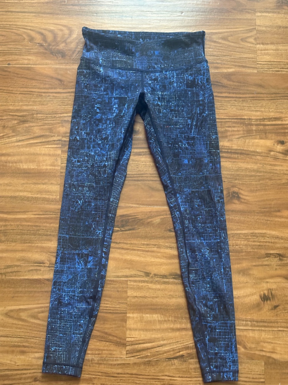 lululemon athletica Men's Navy Blue Patterned Skinny Jeans - Picture 2 of 6